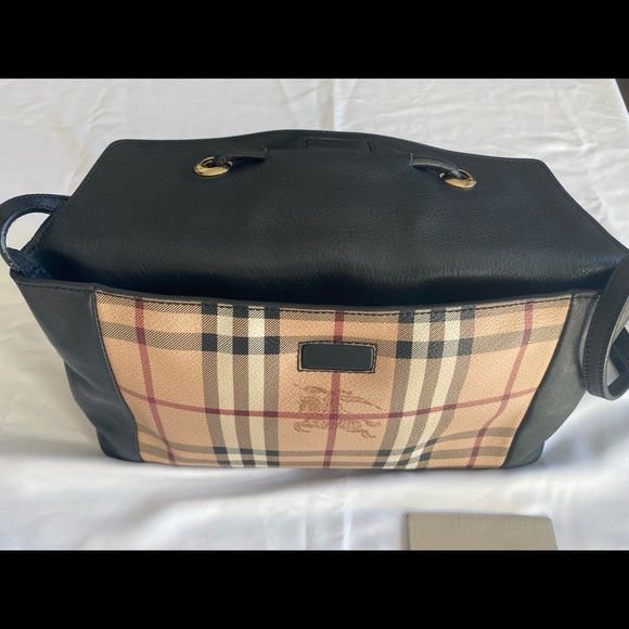 Burberry Black Classic Check Crossbody bag - Picture 10 of 16